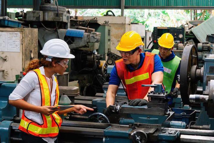 Philippine Manufacturing Industry Guide With Industrial Growth