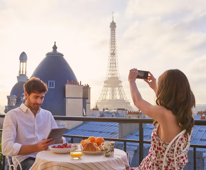 Paris Hotels Guide With Accommodation Tips And Destination Information