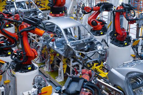 Automotive Parts Overview With Automotive Engineering And Component Knowledge