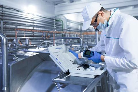 Frozen Food Manufacturing: Guide To Processes, Safety and Trends
