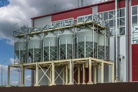 Industrial Storage Tank Guide With Manufacturing, Storage Systems And Applications